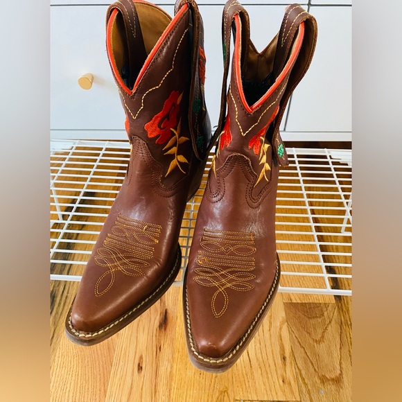Women’s Dingo Brown and Floral  Heeled Boots with Western Stitching - Picture 1 of 12